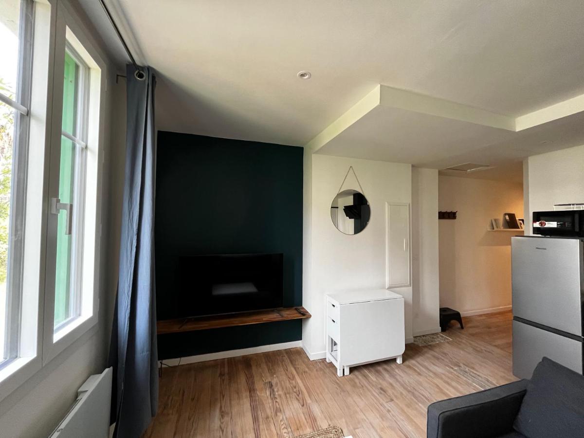 T2 Cosy Proche Gare Et Centre Ville - Parking Gratuit A Proximite Lourdes Bagian luar foto