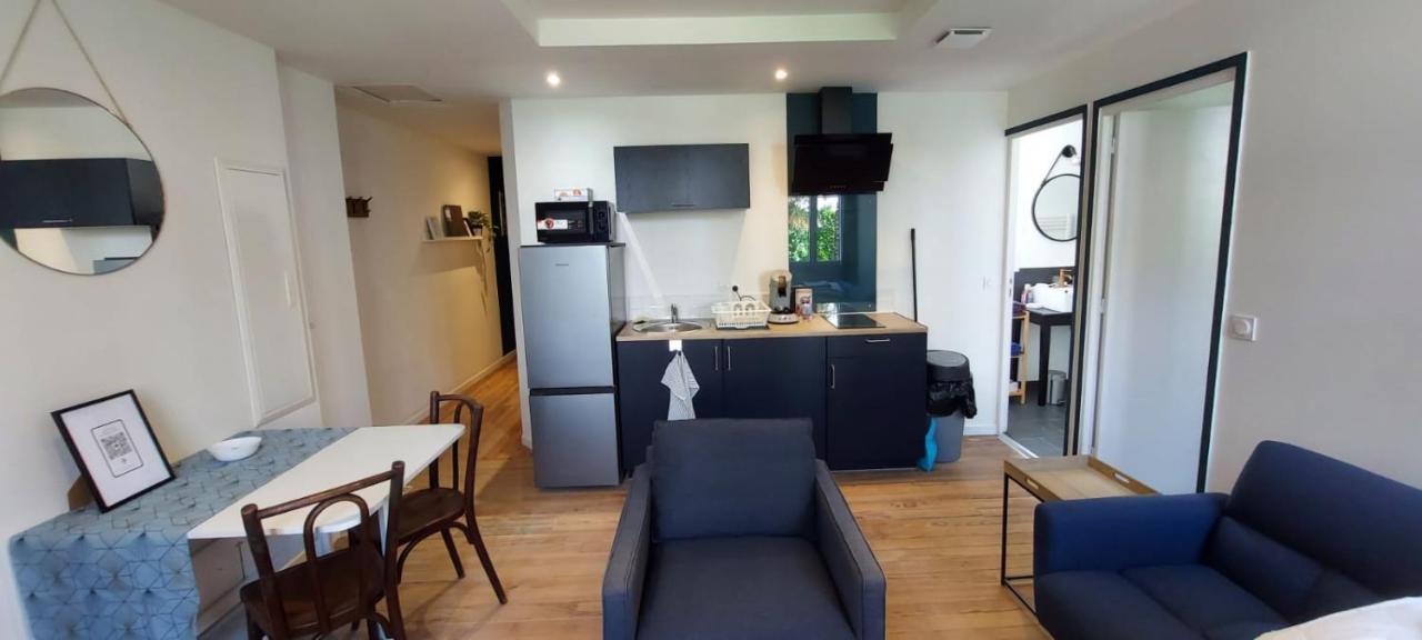 T2 Cosy Proche Gare Et Centre Ville - Parking Gratuit A Proximite Lourdes Bagian luar foto